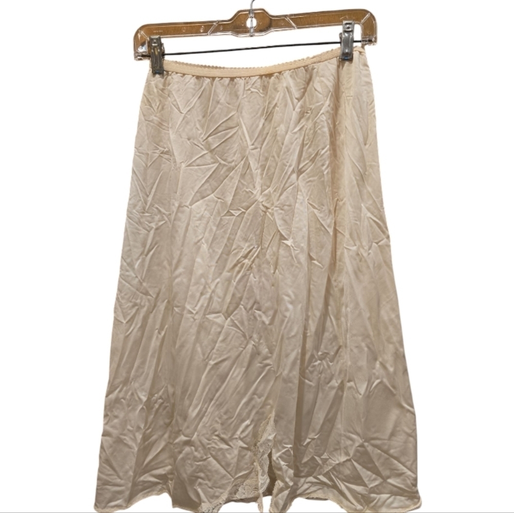 VTG Shadow Line 100% Nylon Ivory Half Slip - Picture 2 of 6